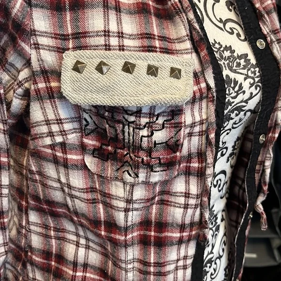 Buckle BKE Eased Hooded Button Down - Picture 5 of 12